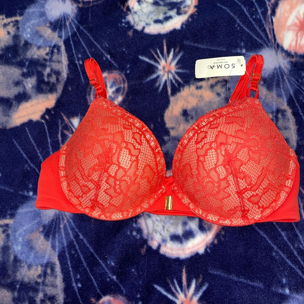 34C Soma Bra embraceable, enchanting lace red vamp NWT